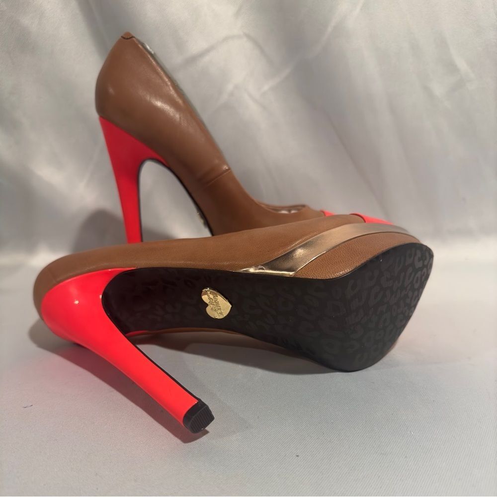 Vintage Betsey Johnson Leather Pumps Orange Beige Gold Platform Heels Size 9 - Picture 6 of 6